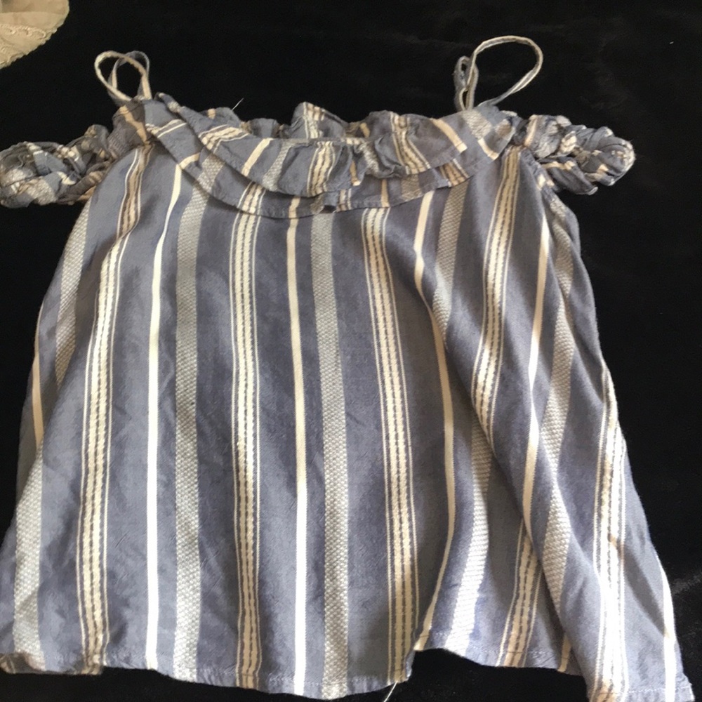 Hollister shirt